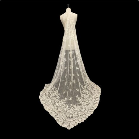 ANTIQUE BRUSSELS LACE WEDDING VEIL